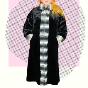 Westbound vintage late 90s reversible faux fur long trench coat w/ pockets